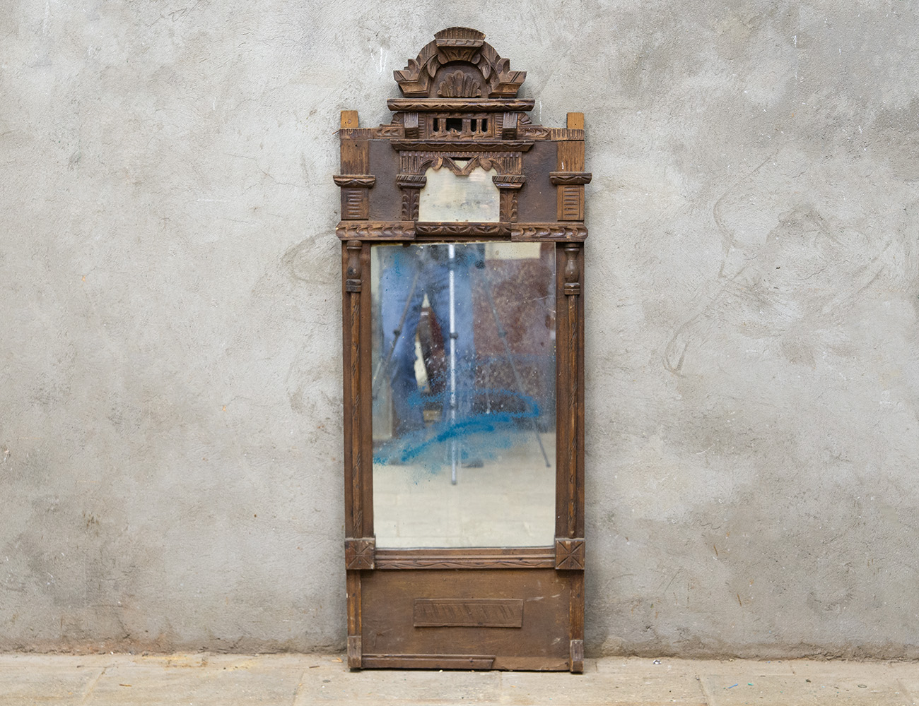 Старинное деревенское зеркало