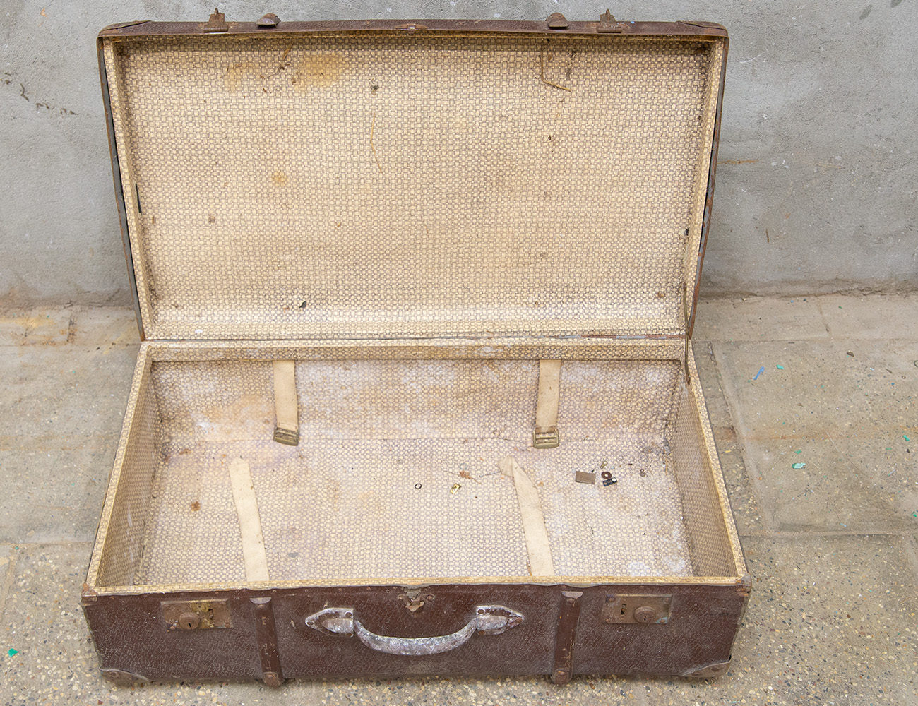 Старинный чемодан