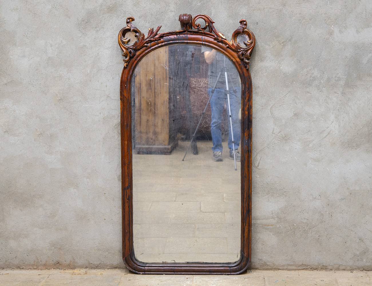 Антикварное ростовое зеркало