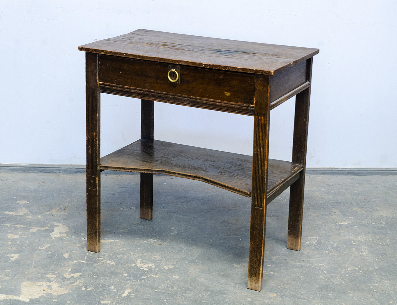 Старинный пристенный столик с ящиком