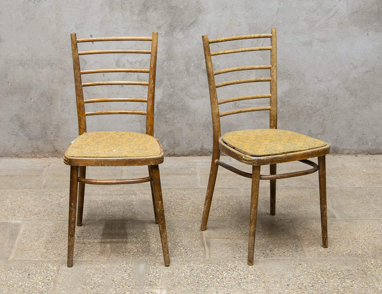 Винтажные стулья