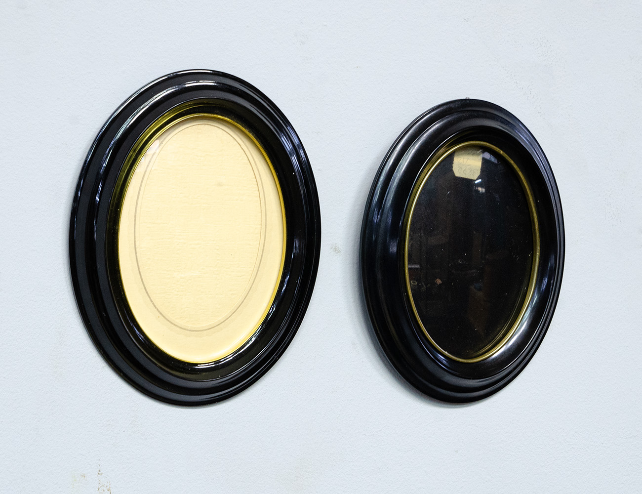 Старинные карболитовые рамки для фото