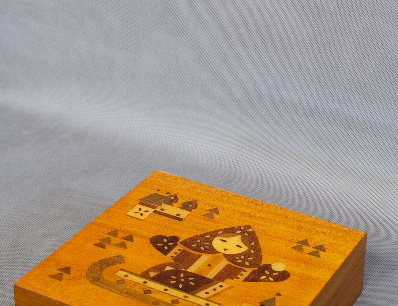 Винтажная шкатулка