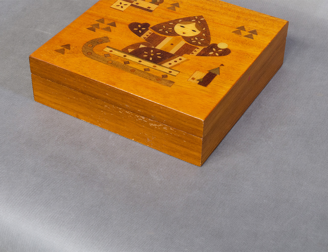 Винтажная шкатулка