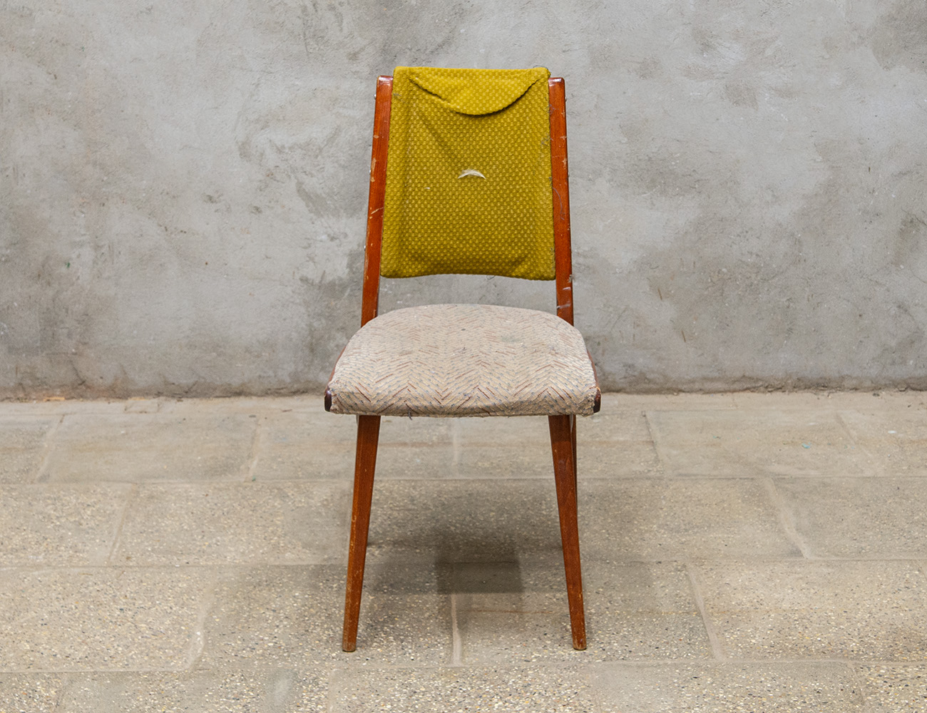 Винтажный стул