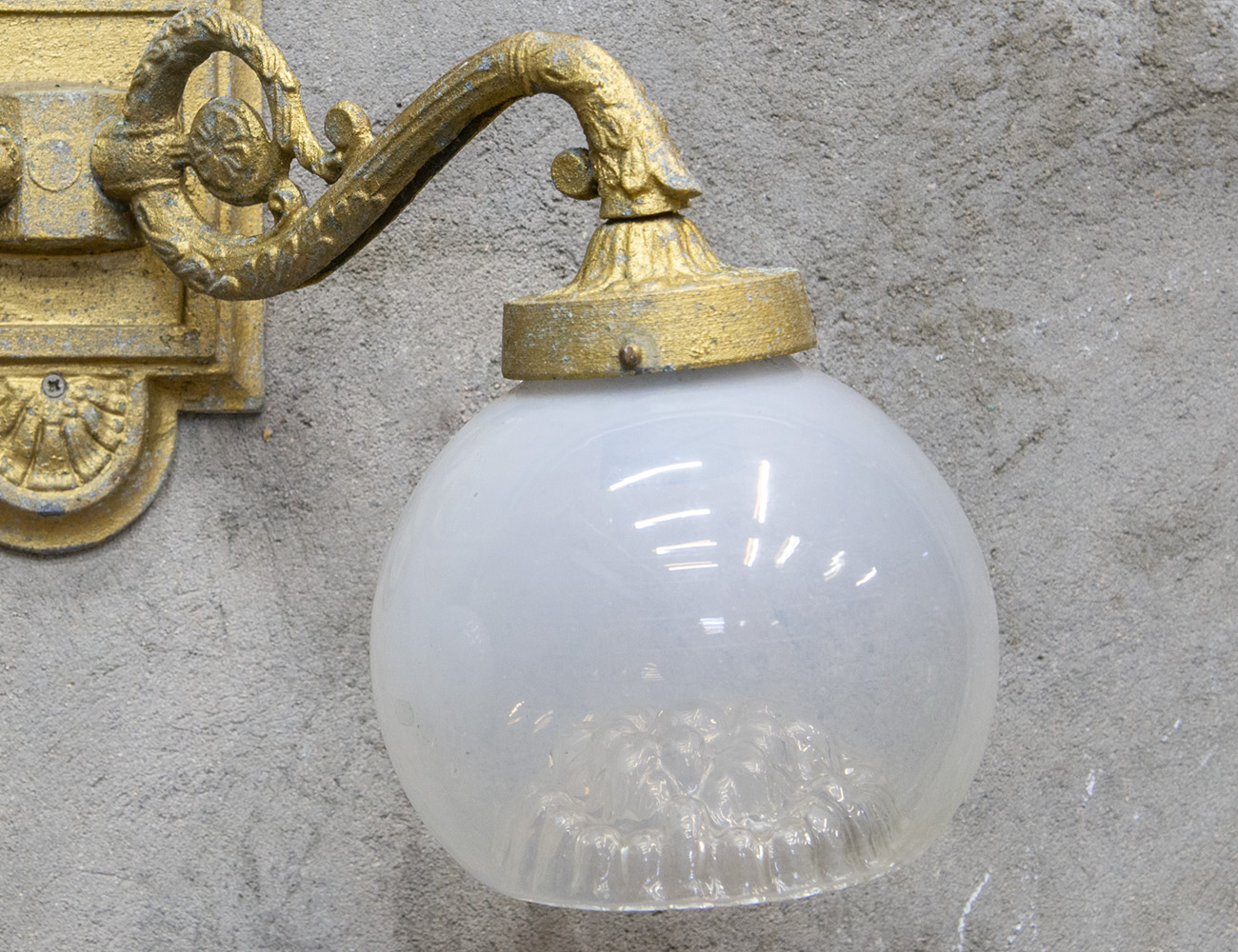 Винтажный светильник бра