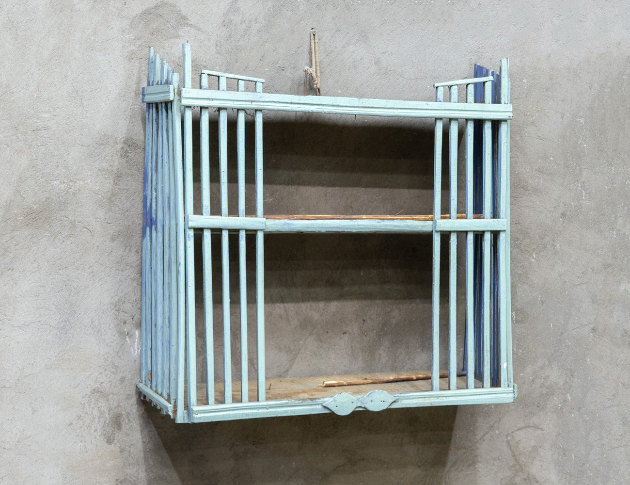 Старинная деревенская полка