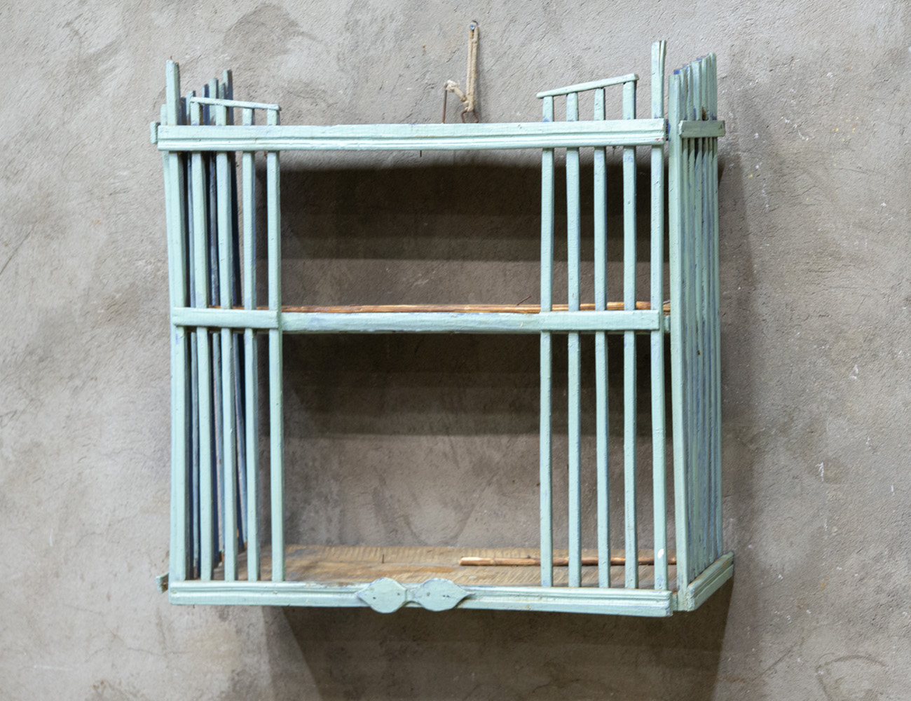 Старинная деревенская полка