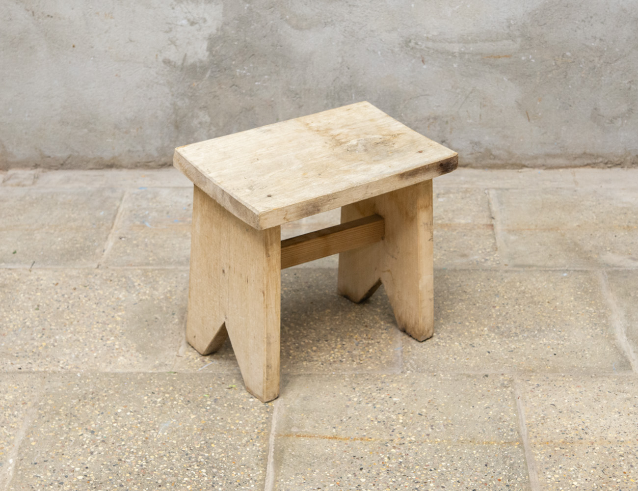 Деревенский табурет