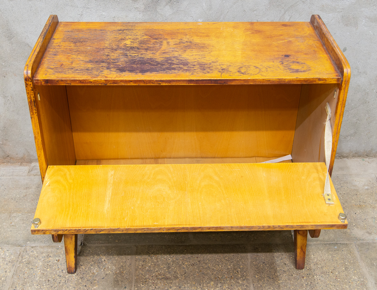 Винтажная бельевая тумба