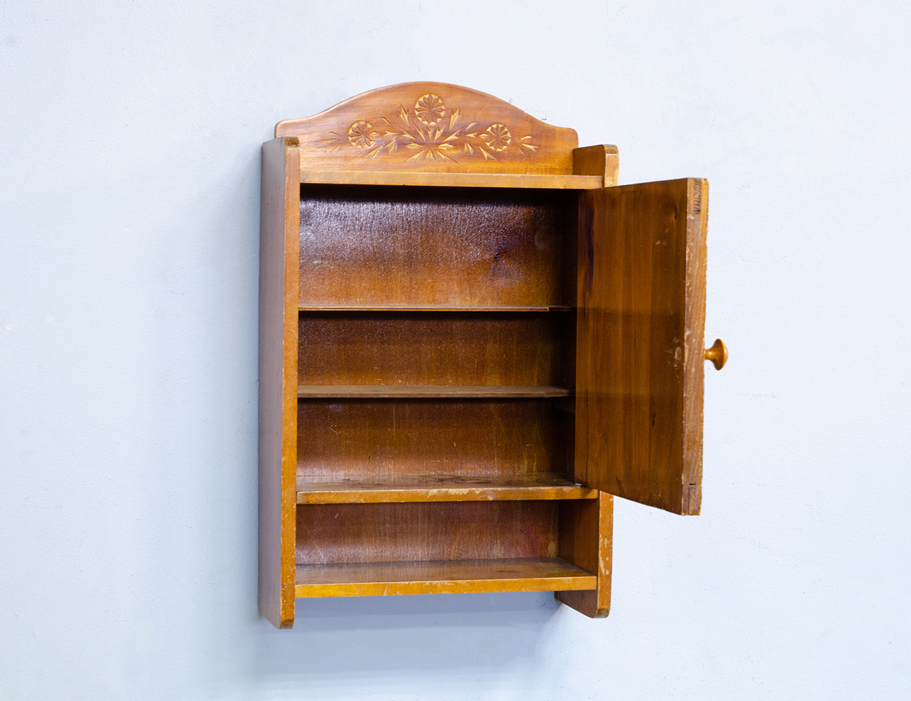 Старинная аптечка