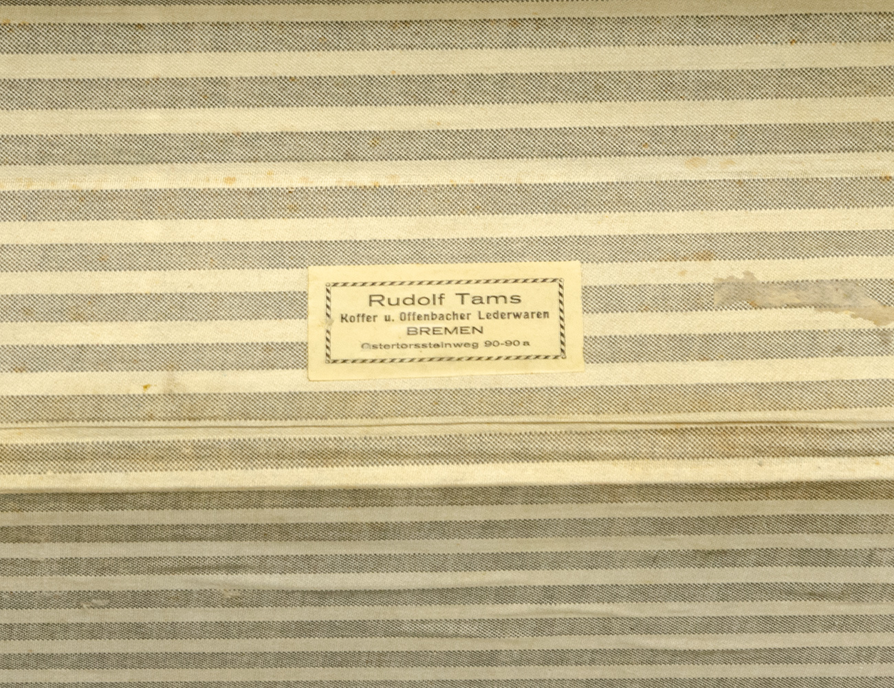 Старинный дорожный кофр Rudolf Tams
