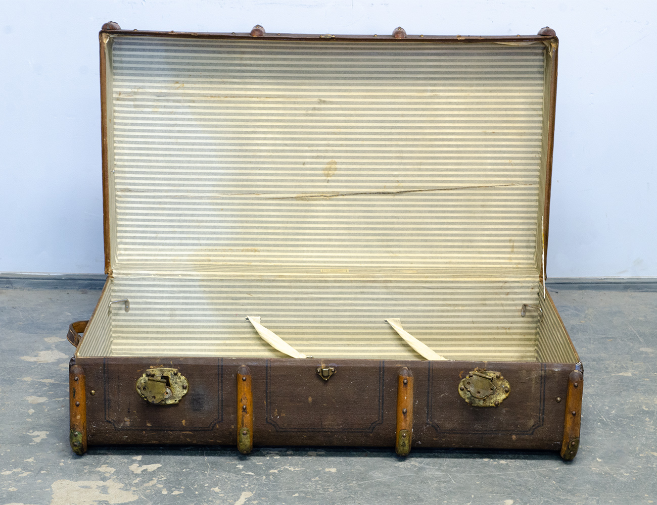 Старинный дорожный кофр Rudolf Tams