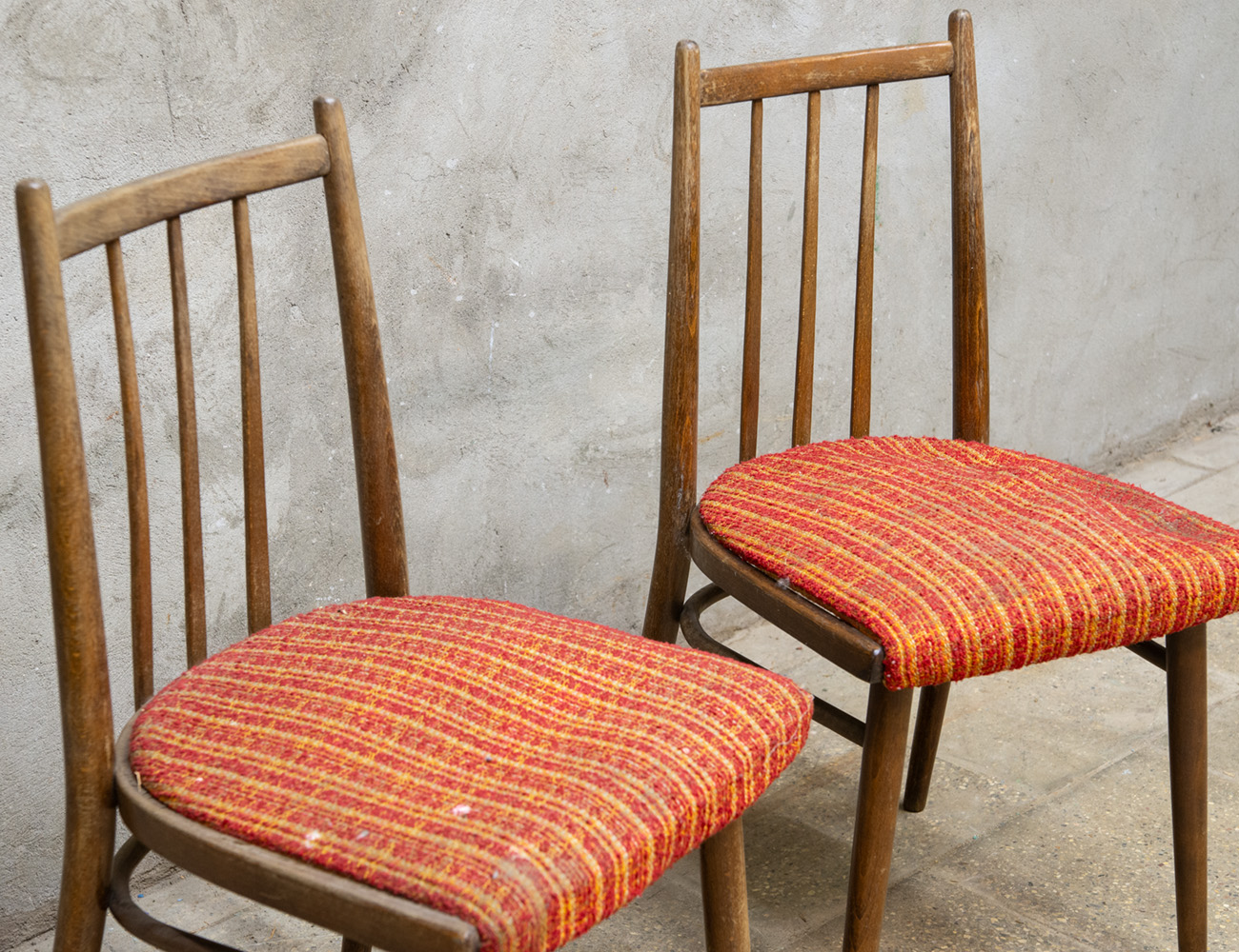 Винтажные стулья