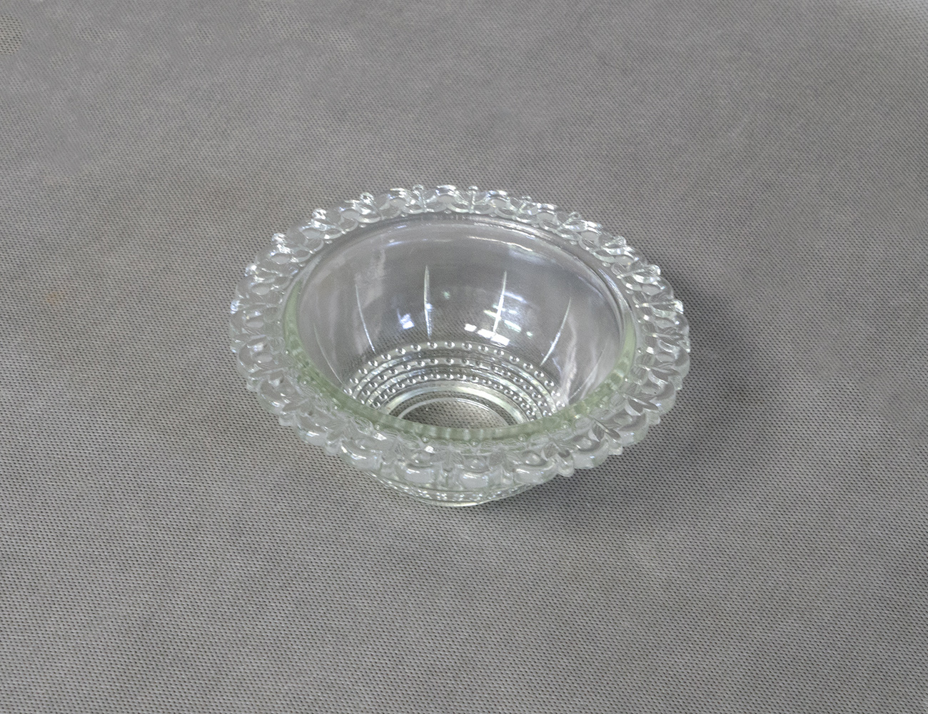 Старинная ваза для варенья