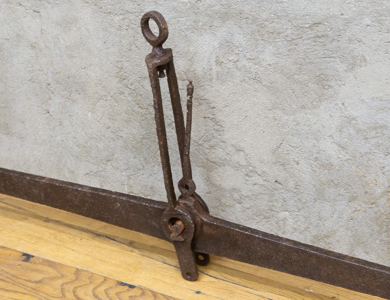 Старинные весы