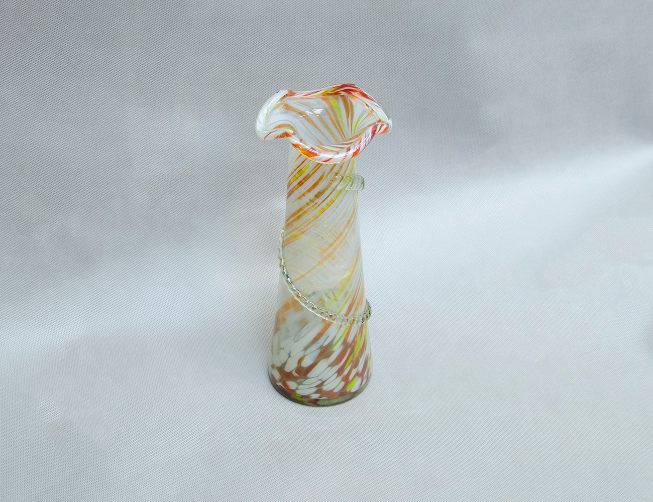 Винтажная ваза для цветов