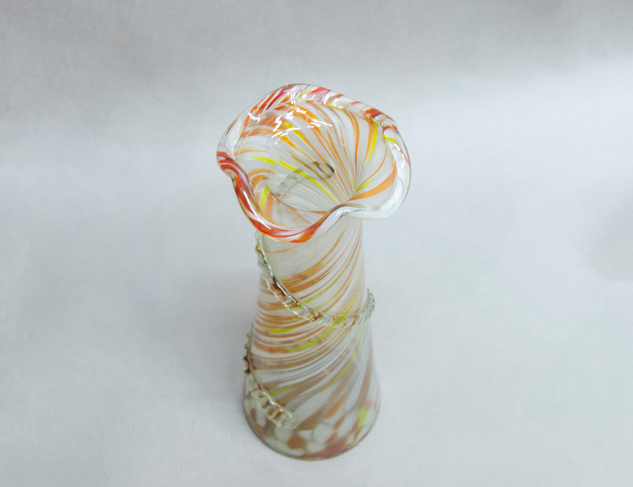 Винтажная ваза для цветов