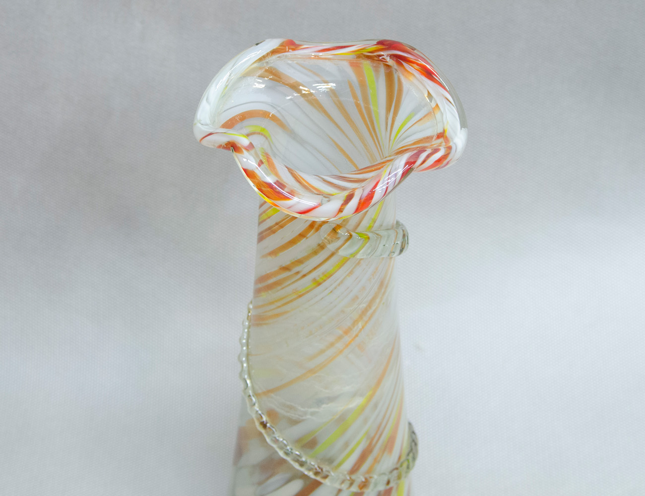 Винтажная ваза для цветов