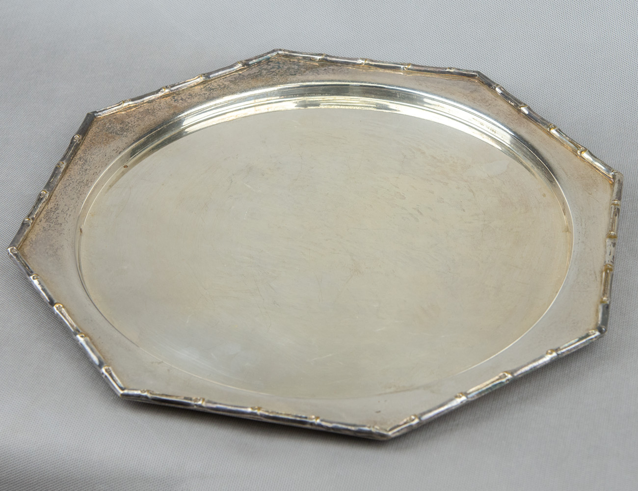 Старинный поднос