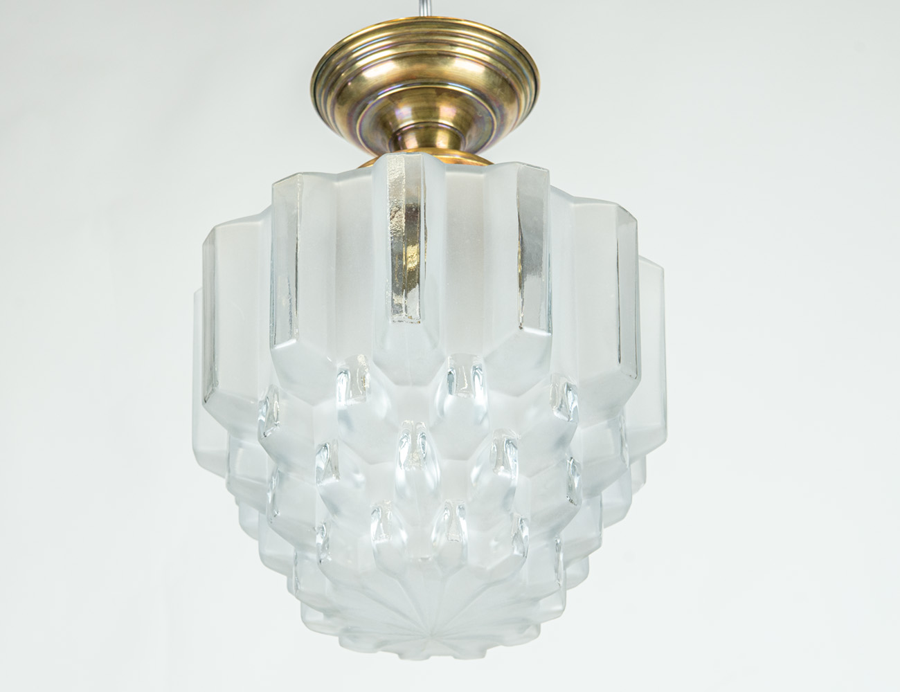 Старинный светильник небоскрёб, Ар-деко