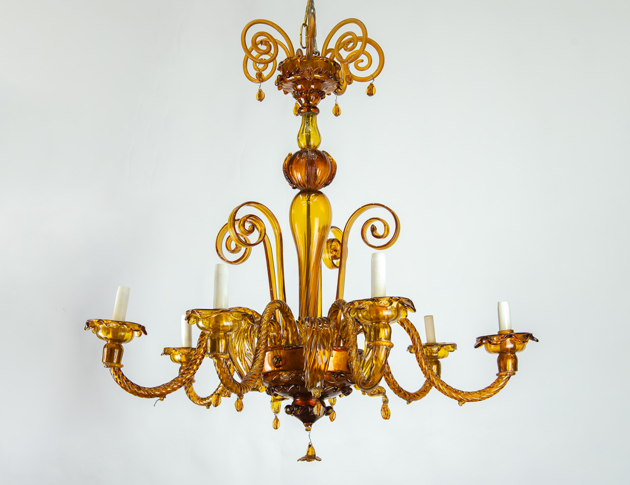 Антикварная люстра из муранского стекла