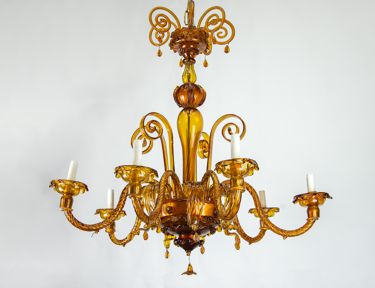 Антикварная люстра из муранского стекла