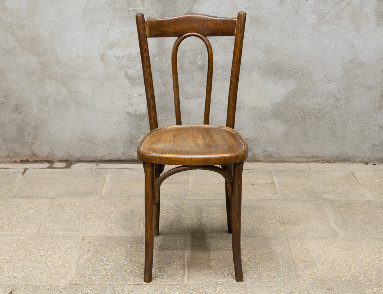 Старинный стул