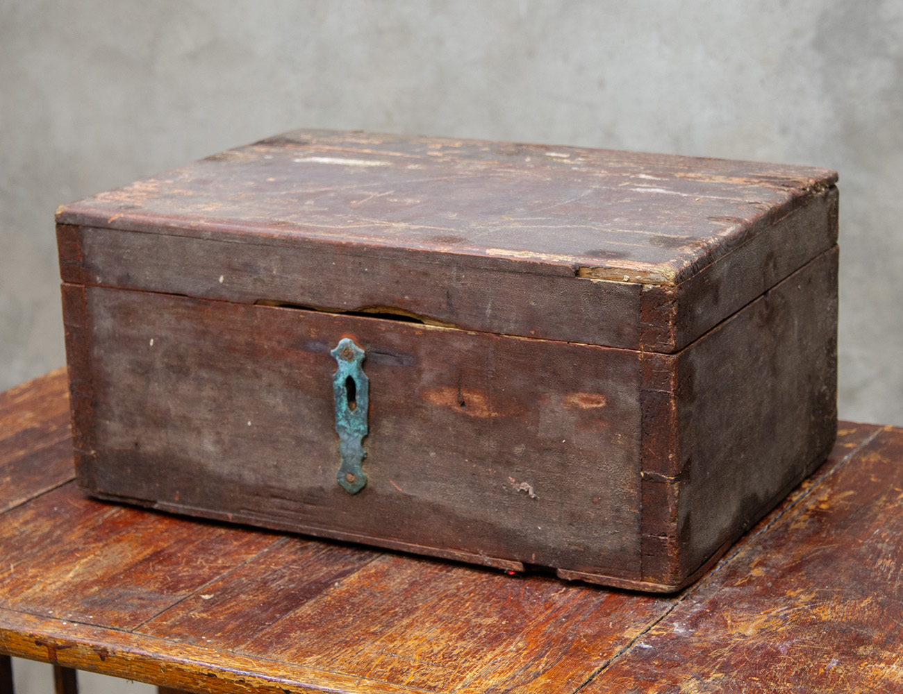 Старинный ларь