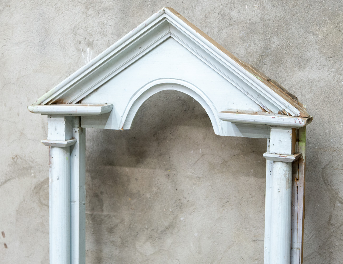 Старинный красный угол