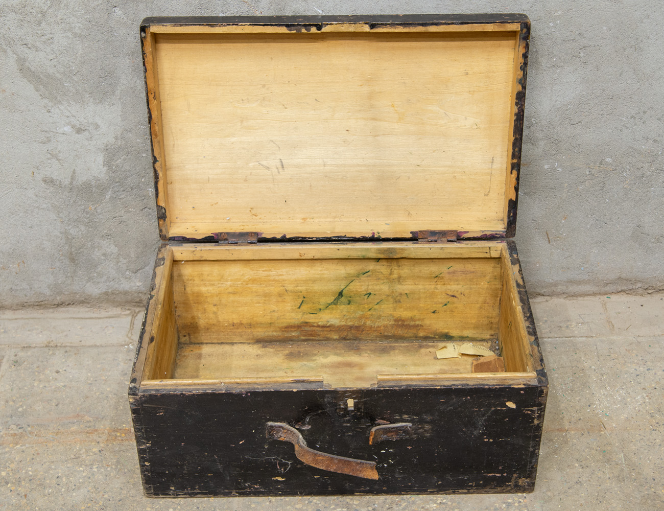 Старинный ящик