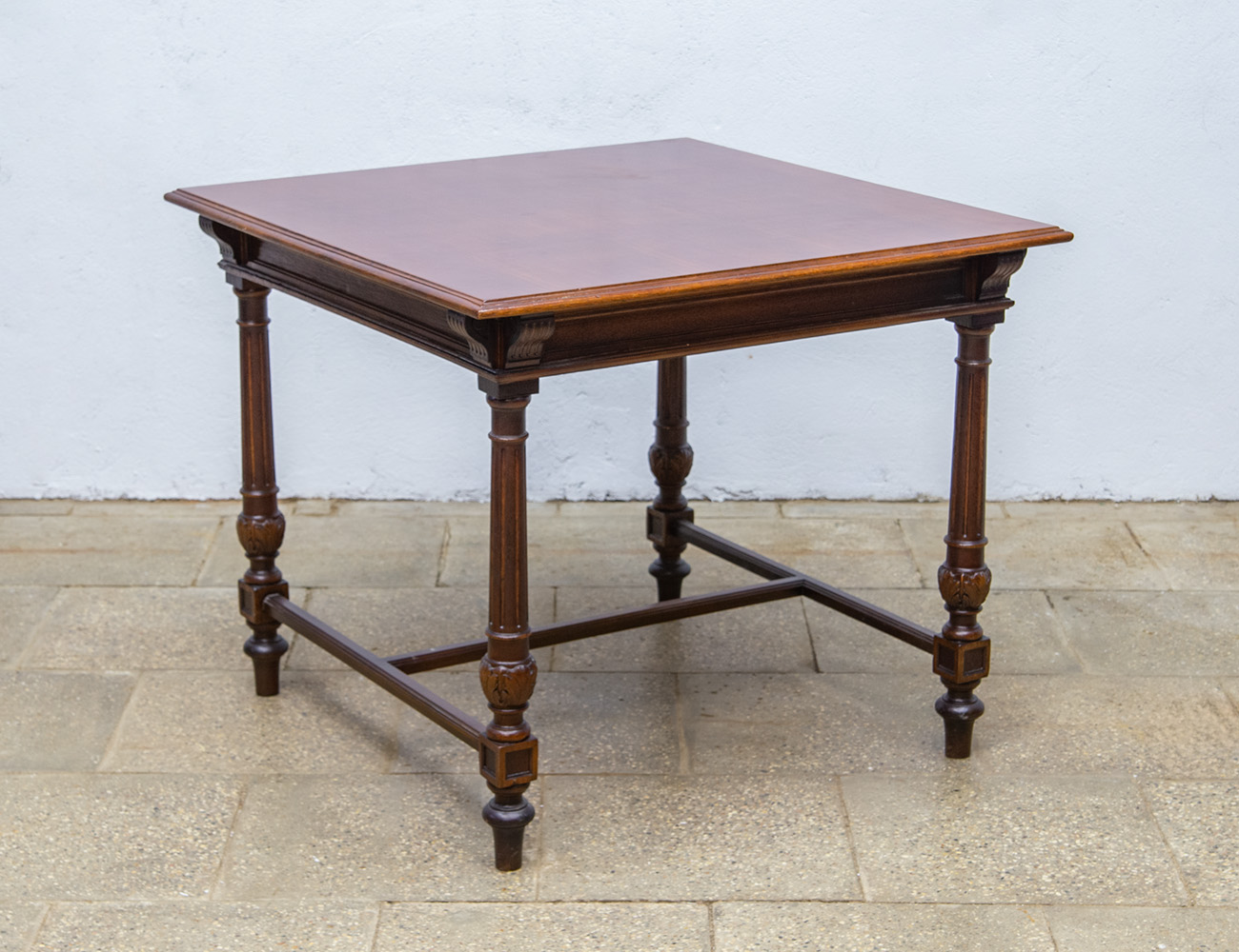 Антикварный обеденный стол, 19 век