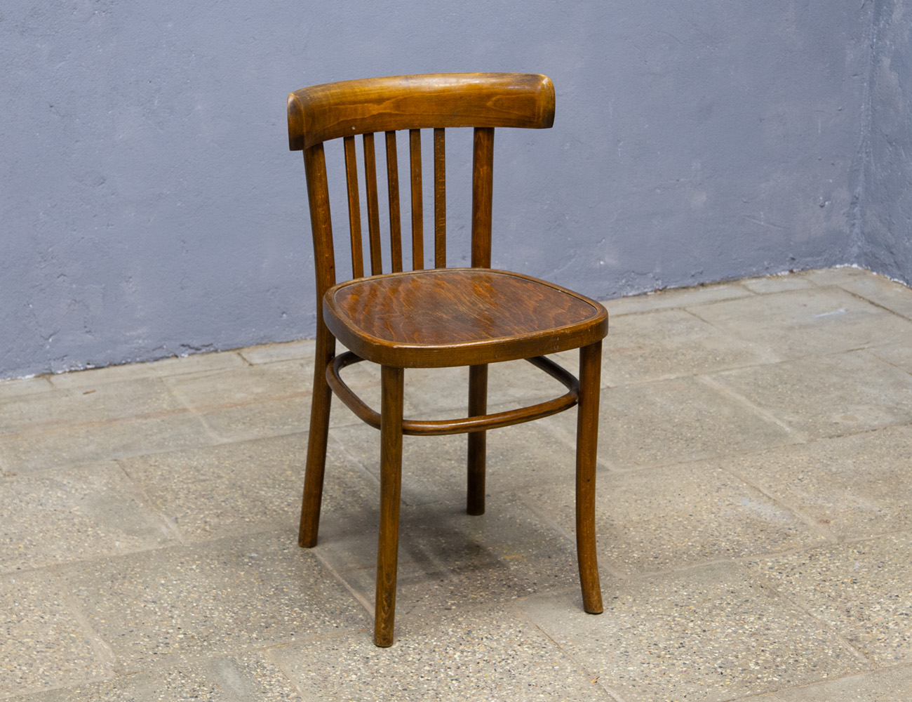 Старинный венский стул