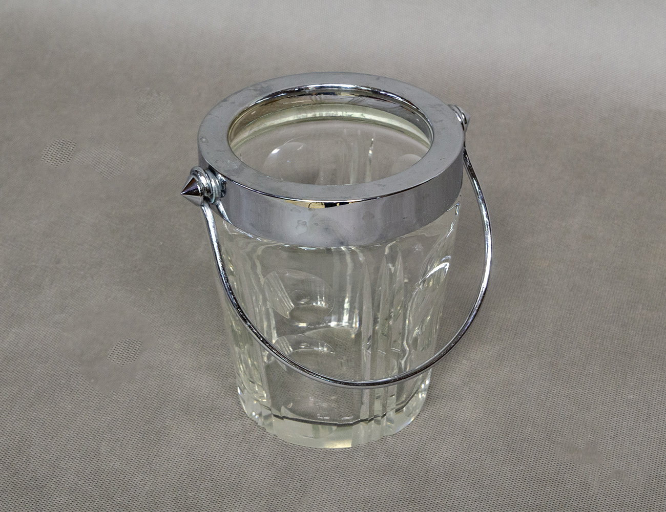 Винтажная сахарница