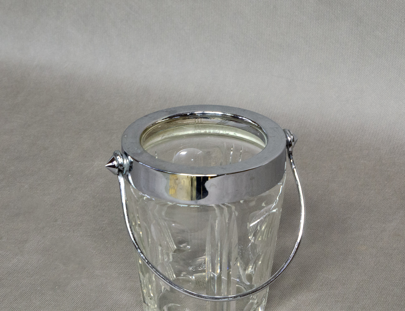 Винтажная сахарница