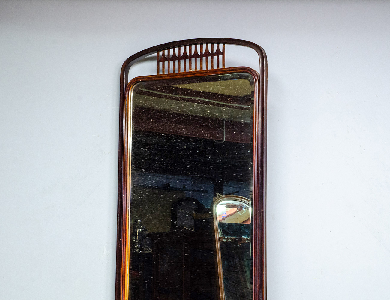 Трюмо с цветочницей №1149 фирмы Конъ