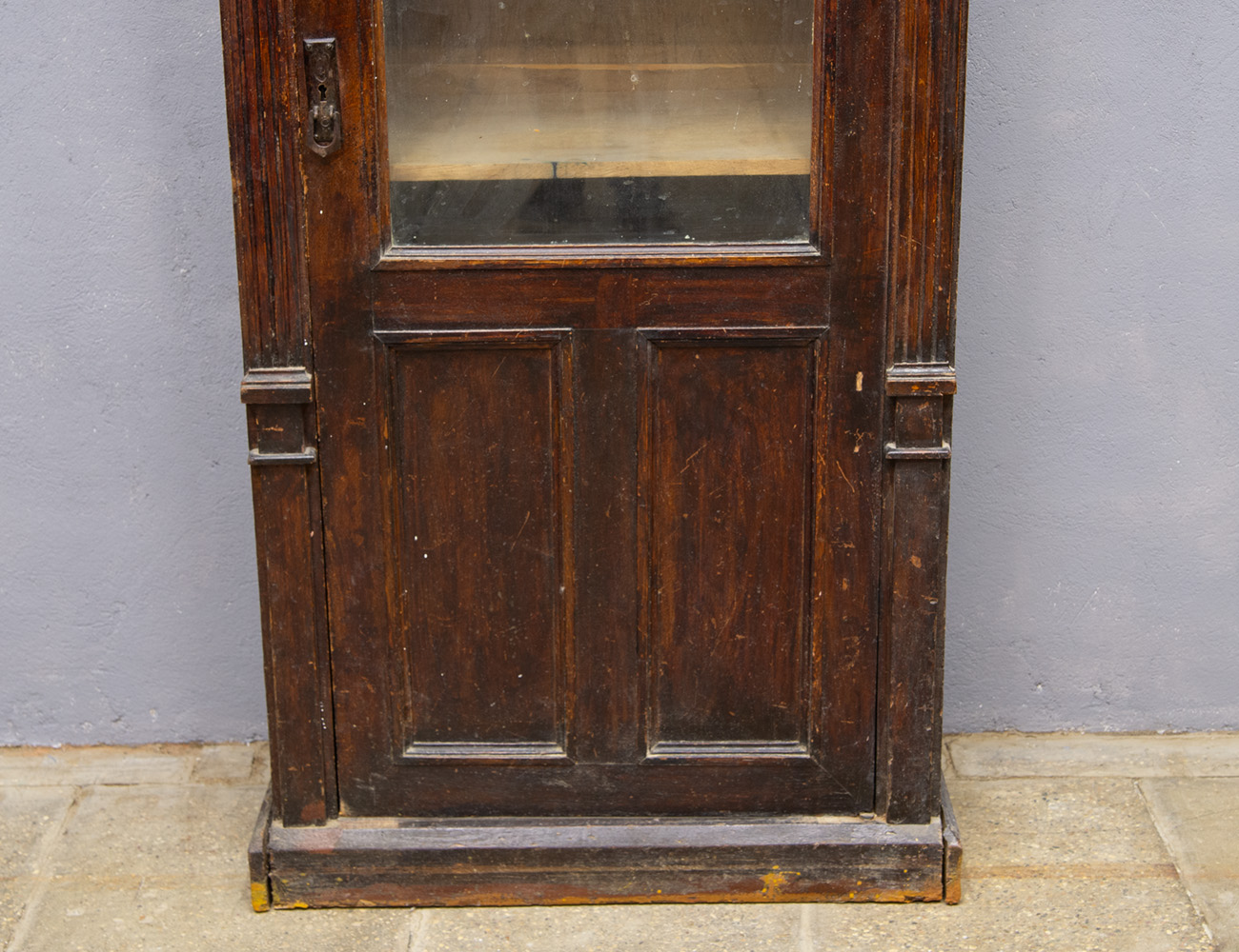 Дубовый кабинетный шкаф конца 19 века