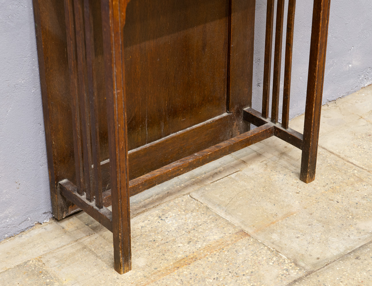 Старинная дубовая консоль, модерн