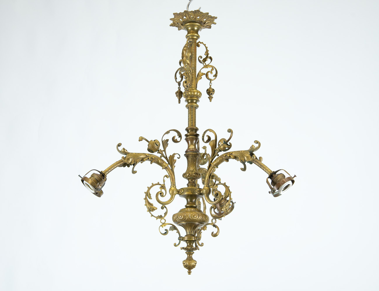 Старинная бронзовая люстра на 3 рожка