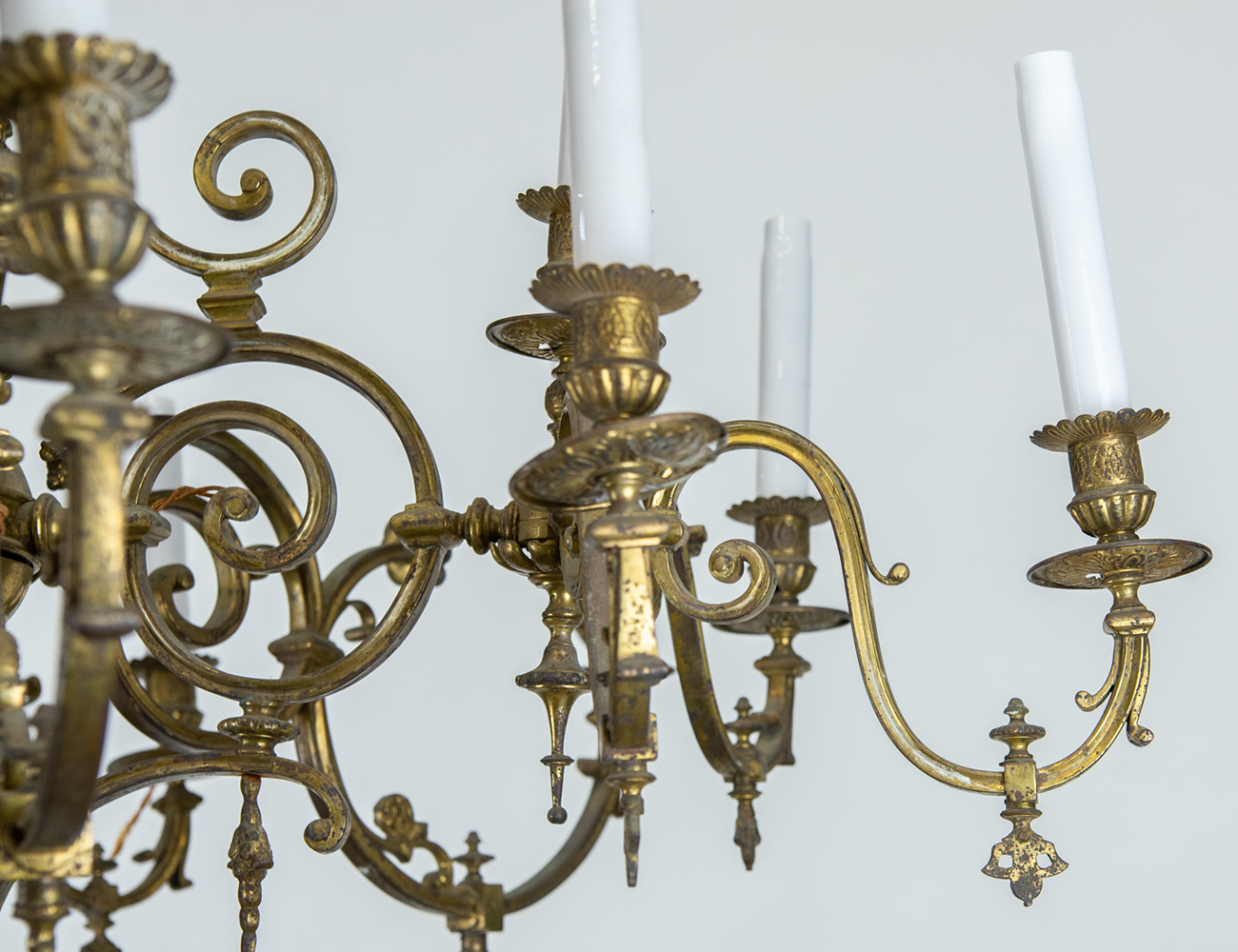 Старинная люстра на 15 свечей