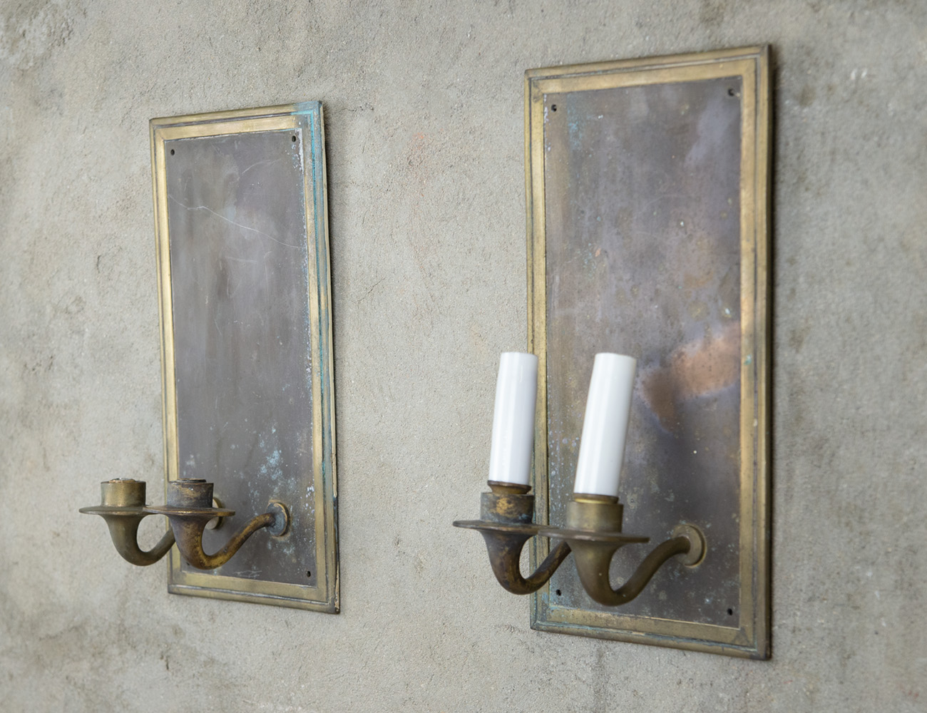 Пара бронзовых бра в стиле ар деко