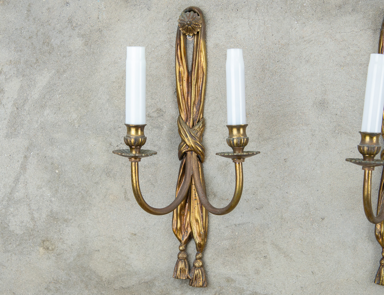 Пара старинных бра