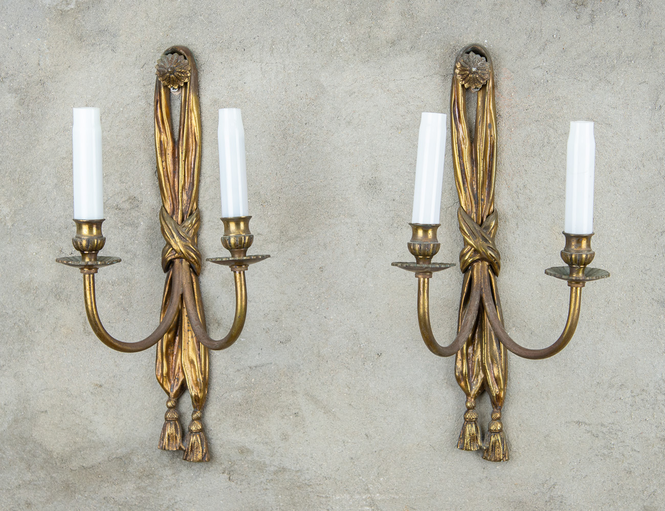 Пара старинных бра