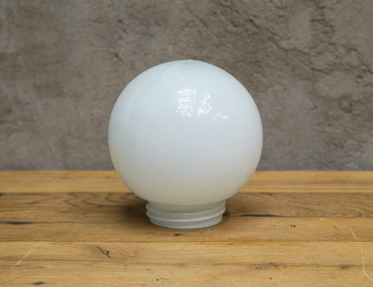 Винтажный плафон-шар