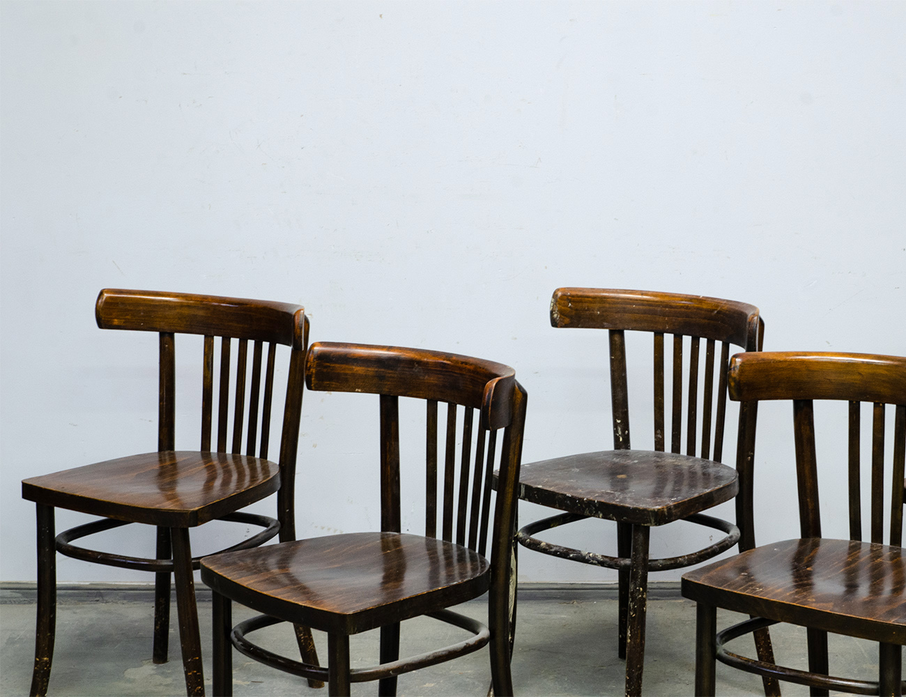 Старинные венские стулья