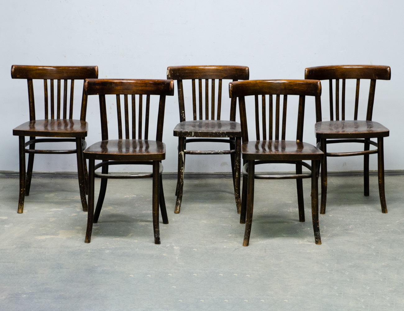 Старинные венские стулья