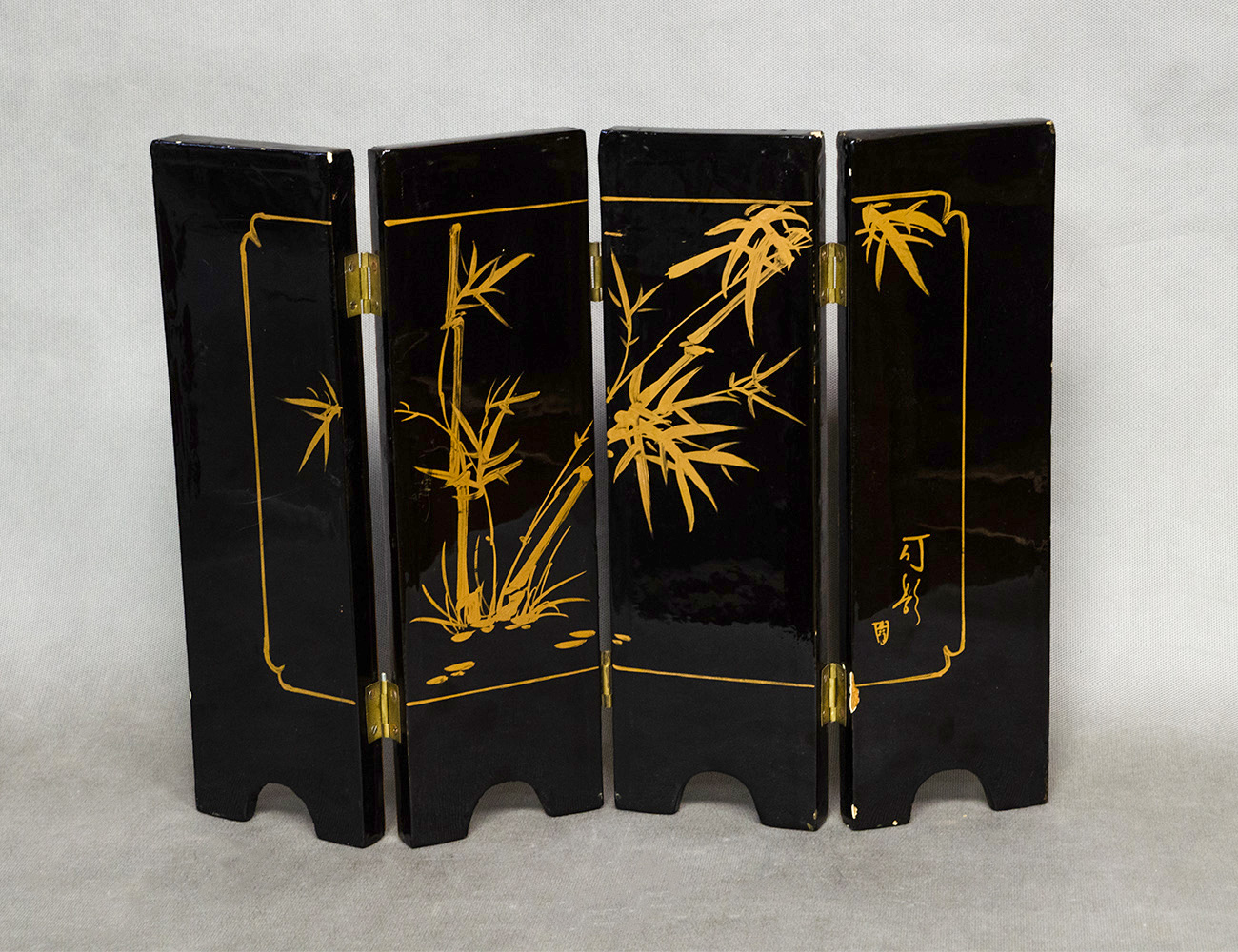 Старинная настольная ширма шинуазри