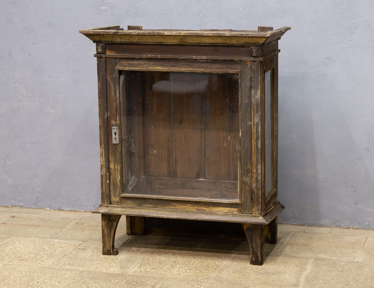 Верх от старинной горки