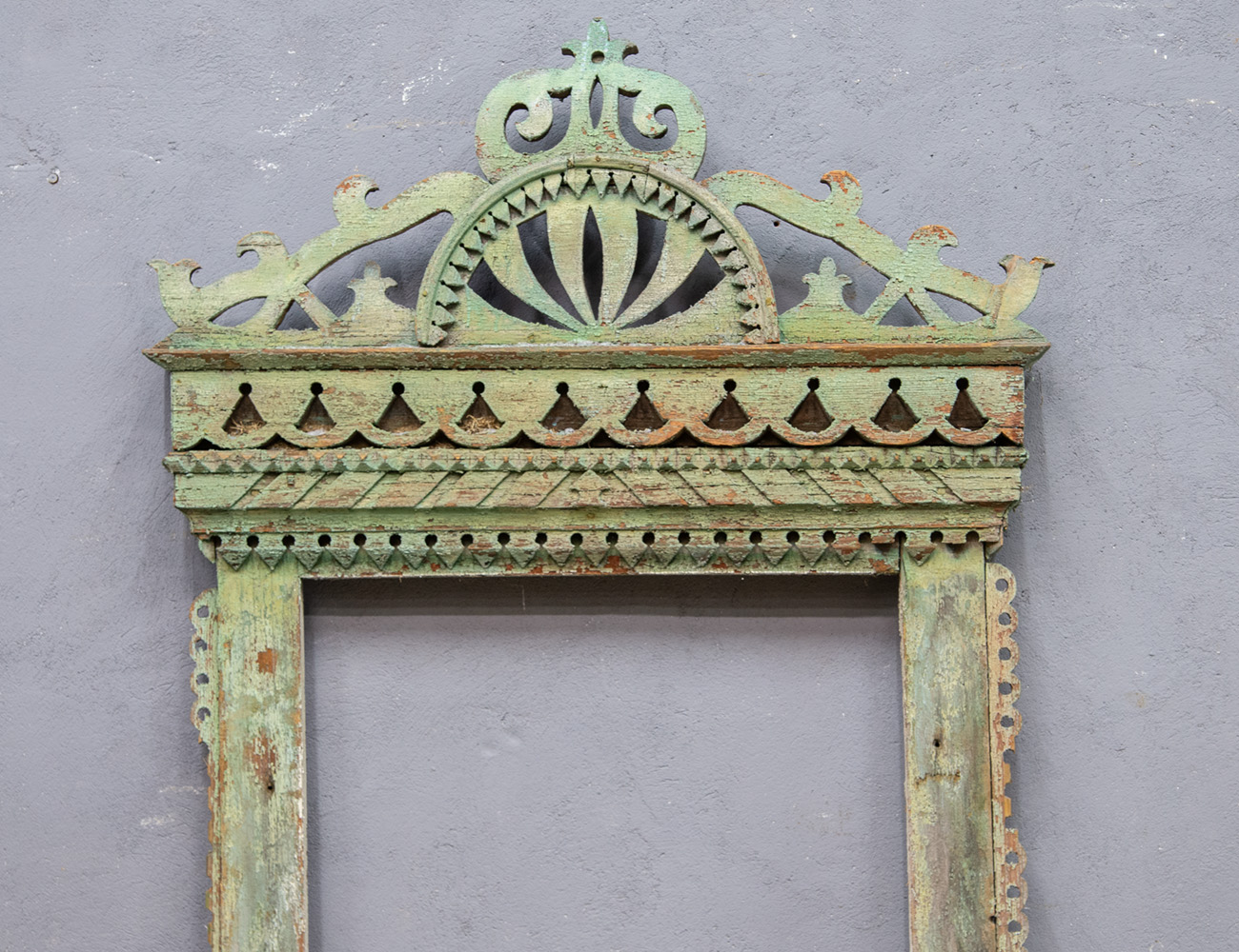 Старинный наличник