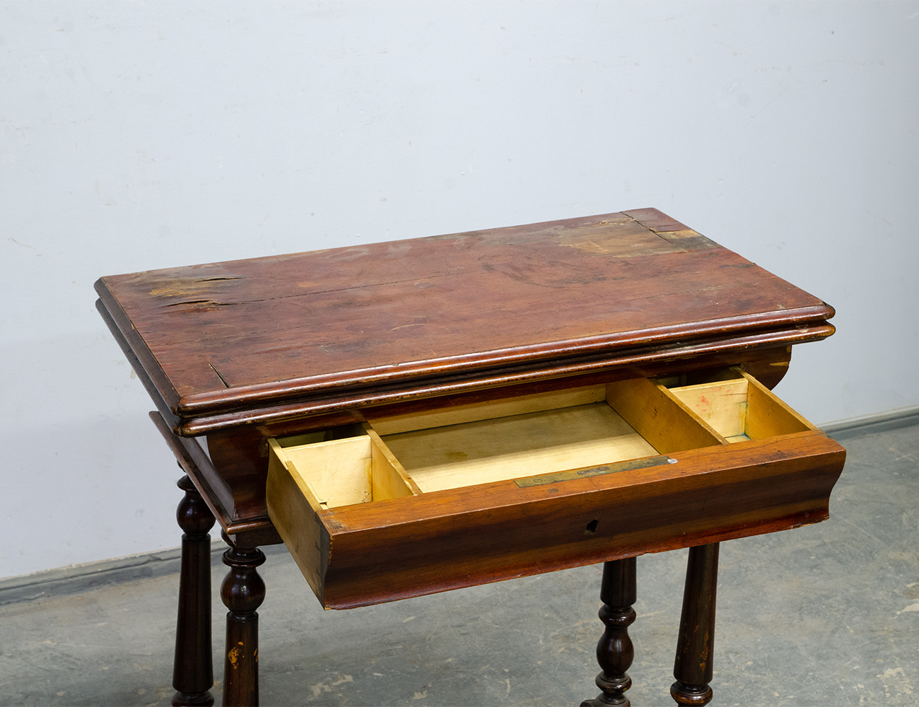 Старинный ломберный стол